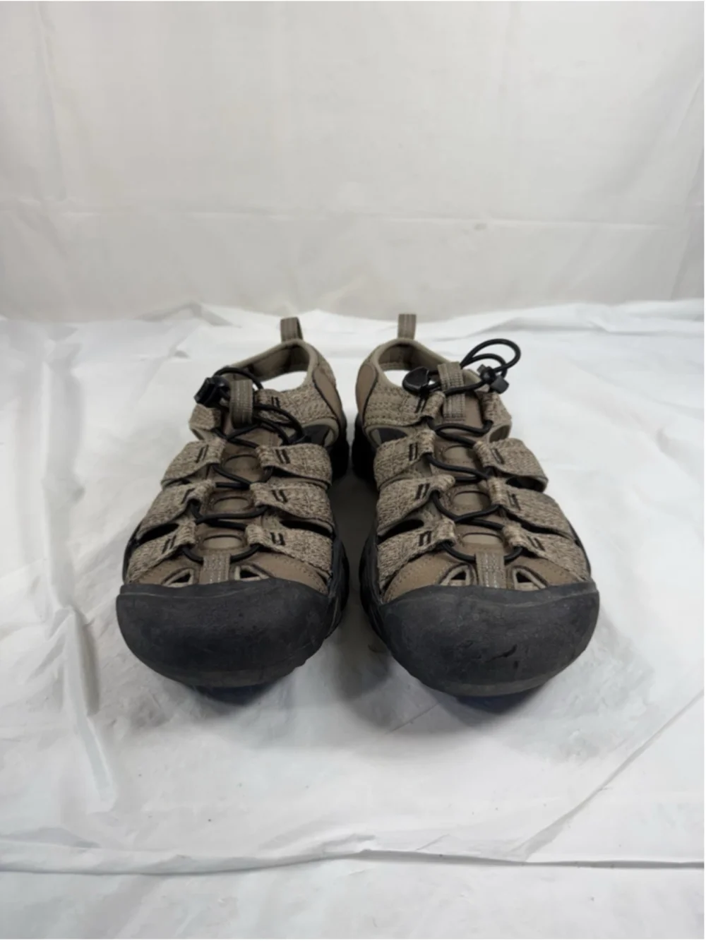 Keen Newport H2 Sandals Mens 8 Brown Waterproof Closed Toe Hiking Outdoor